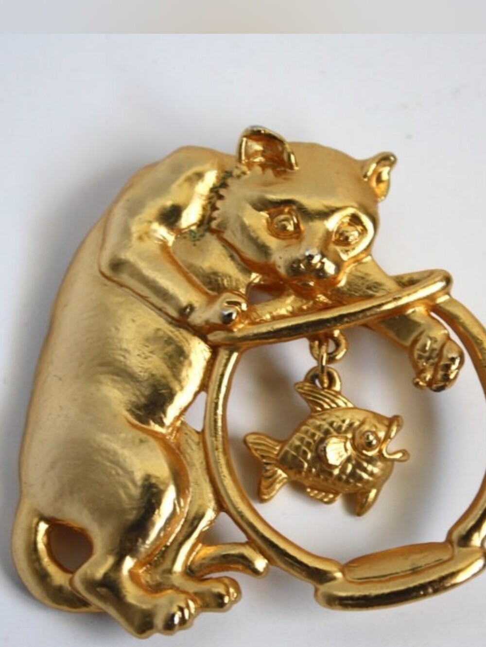 Vintage 1980s JJ Jonette Jewelry CAT Fishing brooch Pin Cat lovers